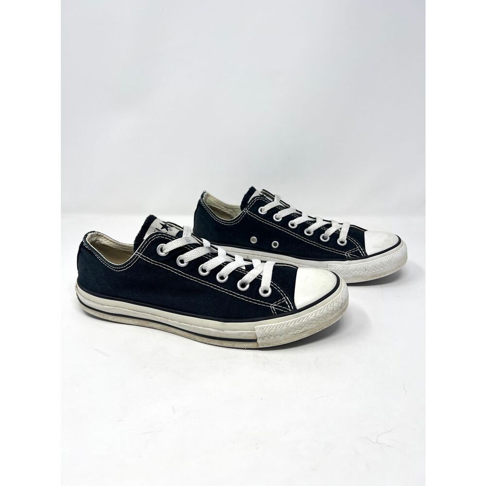 Converse Chuck Taylor All Star Classic Low Top Black Sneaker Mns 7.5 Wmns 9.5